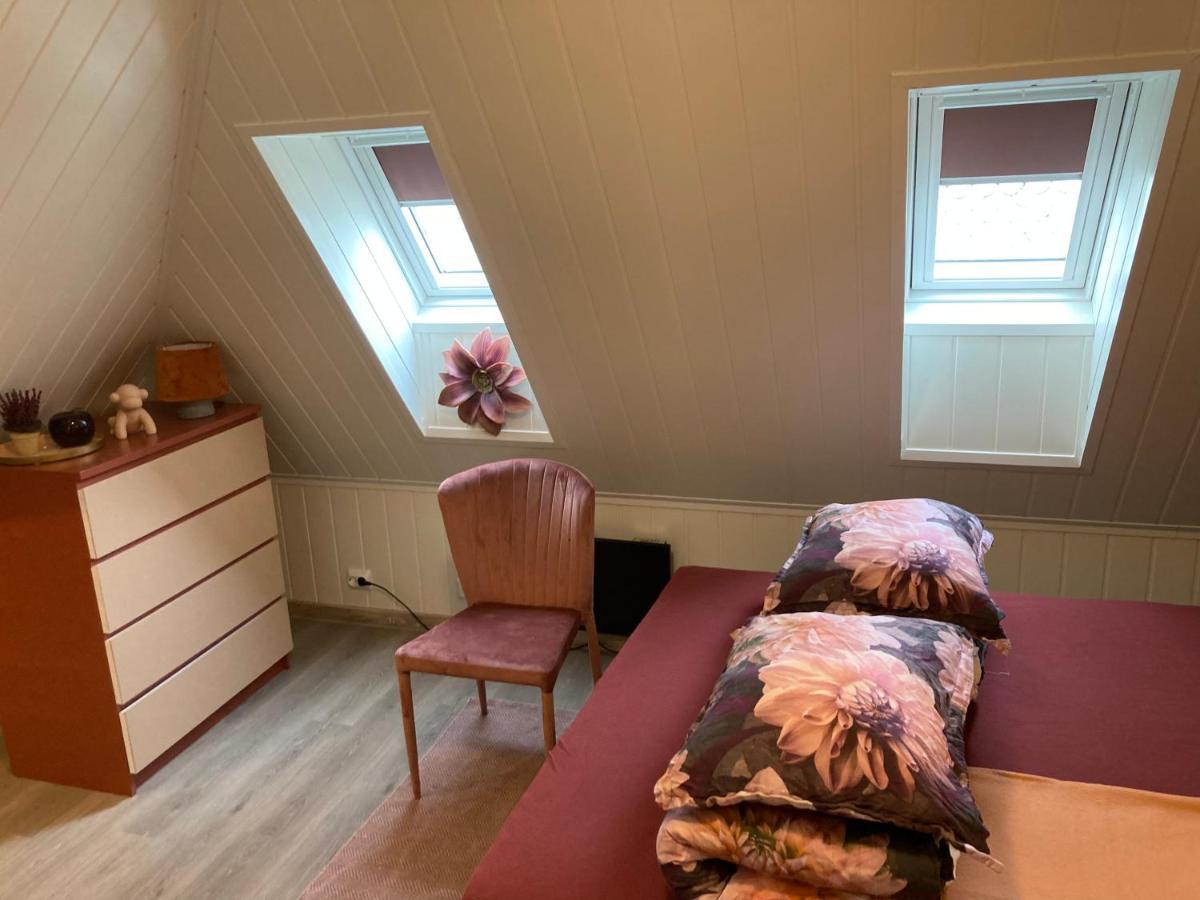Downtown Historical House With Renovated Apartments Alesund Exterior photo